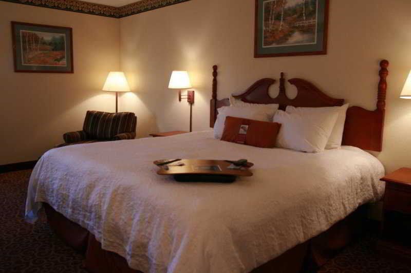 Clarion Near Lookout Mountain Inn 2*